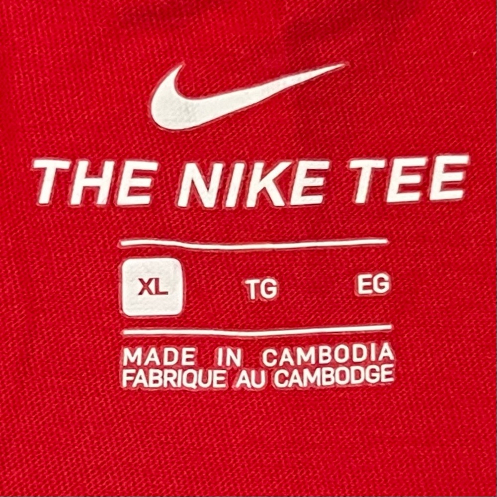 Nike Big Swoosh Athletic Cut Men’s Red Graphic T-Shirt XL White Black Logo - Picture 5 of 9